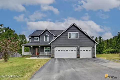 5275 E Beak Cir, Wasilla, AK 99654