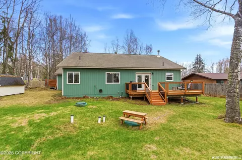 Exterior - 22433 Mcmanus Dr, Chugiak, AK 99567 photo 9 of 13