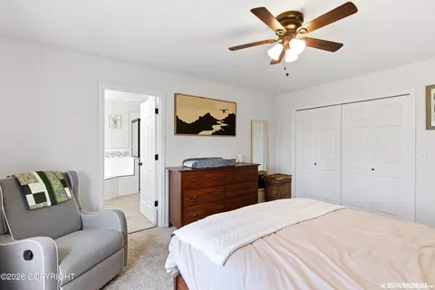 Bedroom - 22433 Mcmanus Dr, Chugiak, AK 99567 photo 3 of 3