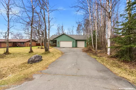 Exterior - 22433 Mcmanus Dr, Chugiak, AK 99567 photo 11 of 13