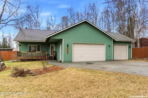 Exterior - 22433 Mcmanus Dr, Chugiak, AK 99567 photo 13 of 13