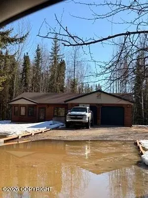 1896 Whispering Pines St, North Pole, AK 99705