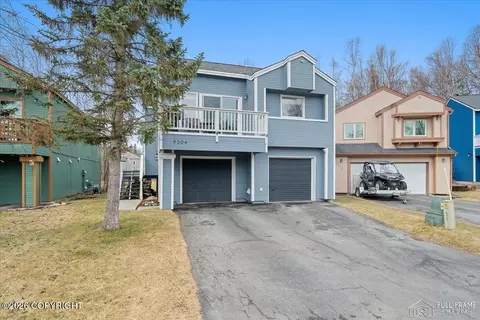9304 Hall Cir, Eagle River, AK 99577