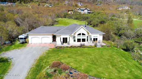 41293 Crested Crane St, Homer, AK 99603