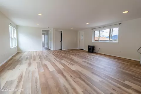 604 Fourth Ave, Seward, AK 99664 photo 9