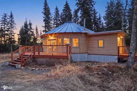 73580 Seabury Rd, Anchor Point, AK 99556