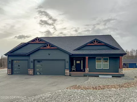 4706 S Twin Peaks Dr, Wasilla, AK 99654