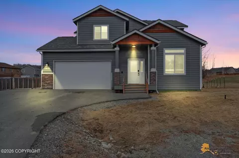 4941 E Rooster Cir, Wasilla, AK 99654