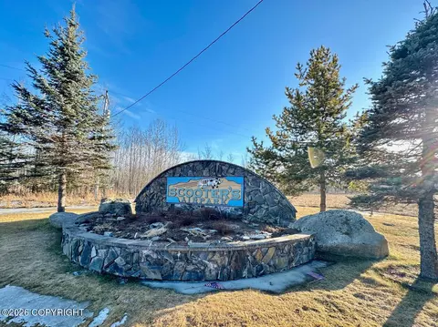 36158 Glacier Ave, Sterling, AK 99672