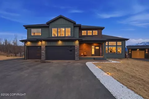 2001 S Sanctuary Dr, Palmer, AK 99645