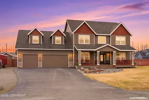 4864 E Trot Dr, Wasilla, AK 99654