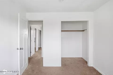 4413 E 8th Ave, Anchorage, AK 99508 photo 19