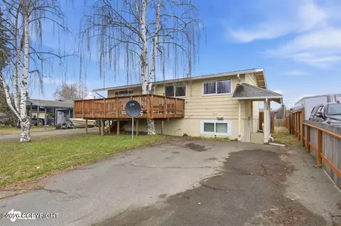 4413 E 8th Ave, Anchorage, AK 99508 photo 2