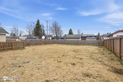4413 E 8th Ave, Anchorage, AK 99508 photo 35