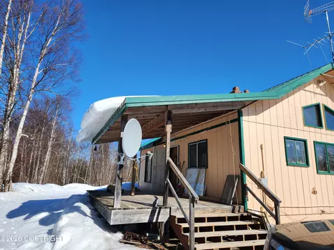 Exterior - 23002 N Gerald Cir, Willow, AK 99688 photo 4 of 8