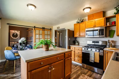 Kitchen - 12750 E Outer Springer Loop, Palmer, AK 99645 photo 1 of 4