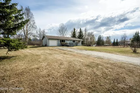 Exterior - 12750 E Outer Springer Loop, Palmer, AK 99645 photo 4 of 11
