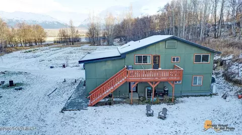 6235 N Wolverine Rd, Palmer, AK 99645