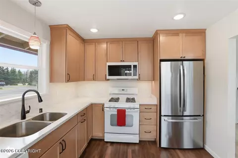 Kitchen - 19936 First St, Eagle River, AK 99577 photo 5 of 8