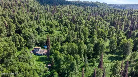 2187 N Parks Hwy, Trapper Creek, AK 99683
