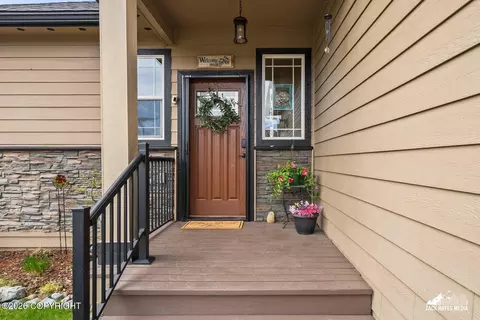 Entry Way - 10927 Splendor Loop, Eagle River, AK 99577 photo 1 of 8