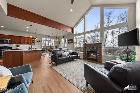 Living - 10927 Splendor Loop, Eagle River, AK 99577 photo 3 of 8