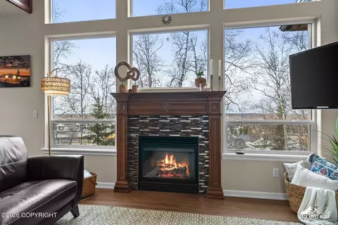 Living - 10927 Splendor Loop, Eagle River, AK 99577 photo 4 of 8