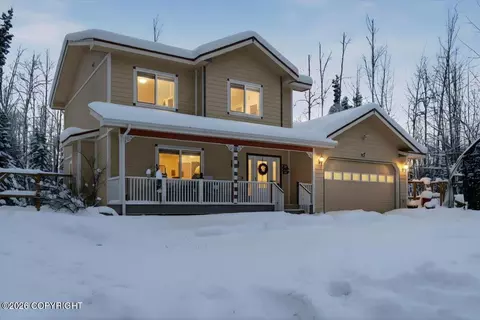 7436 W Sunset Ave, Wasilla, AK 99623