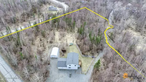 6400 N Weltin Way, Palmer, AK 99645