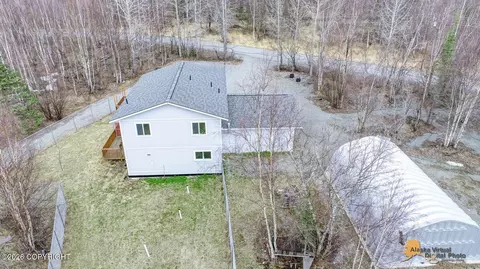 6400 N Weltin Way, Palmer, AK 99645
