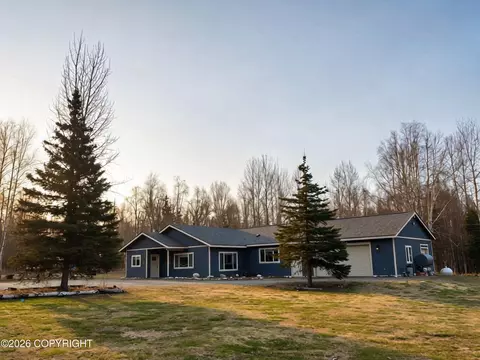 5913 N Solitude St, Wasilla, AK 99623