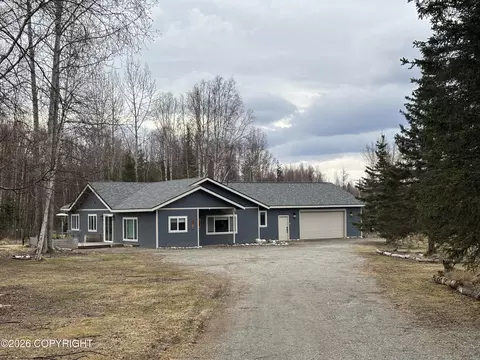 5913 N Solitude St, Wasilla, AK 99623