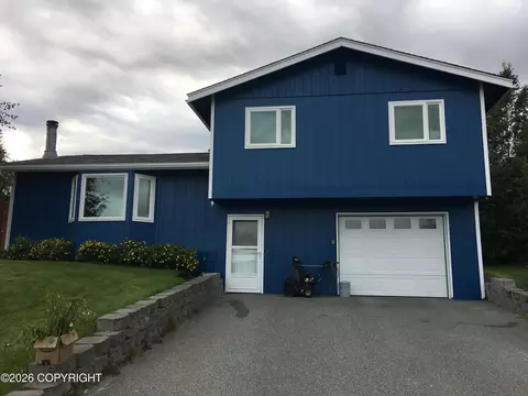 506 W Jepson Cir, Palmer, AK 99645