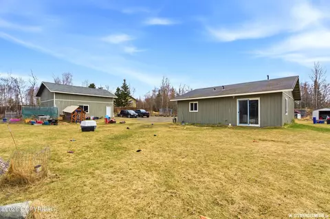 4362 S Philie Dr, Wasilla, AK 99623