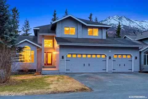 20758 Driftwood Bay Dr, Eagle River, AK 99577