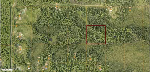 000 Amanita Rd, Fairbanks, AK 99712