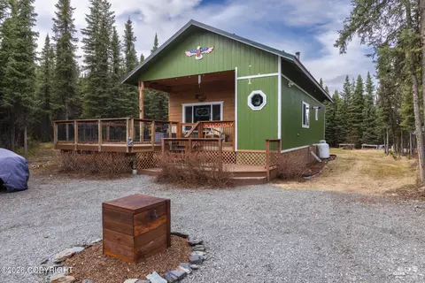 36597 Marcia Ln, Soldotna, AK 99669