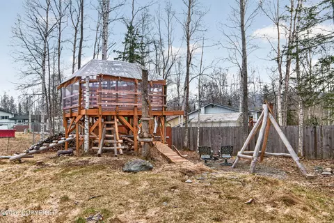 17740 Chilkat Ct, Eagle River, AK 99577 photo 38