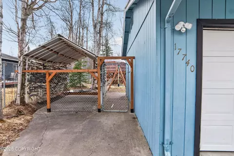 17740 Chilkat Ct, Eagle River, AK 99577 photo 4