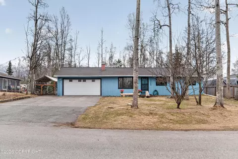 17740 Chilkat Ct, Eagle River, AK 99577