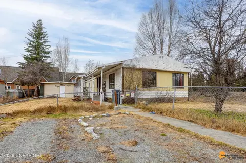 6400 Winchester St, Anchorage, AK 99507