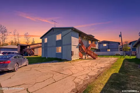 1221 Friendly Ln, Anchorage, AK 99504