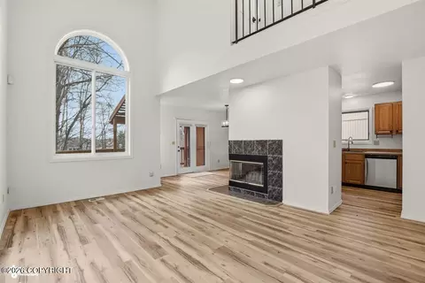 9356 Sea Parrot Cir, Anchorage, AK 99515