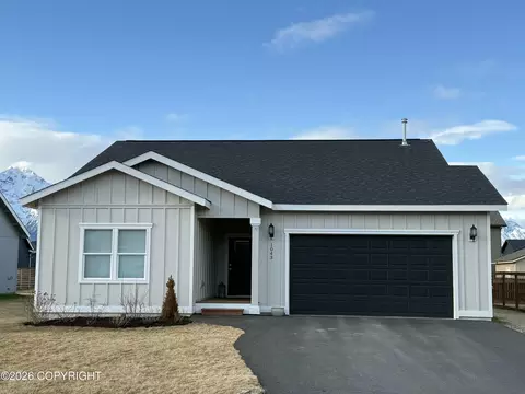 1043 E Mountain Peak Lp, Palmer, AK 99645