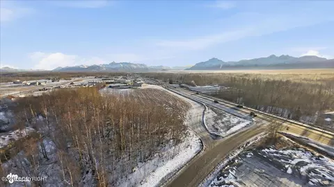 4203 E Meridian Loop, Wasilla, AK 99654 photo 6
