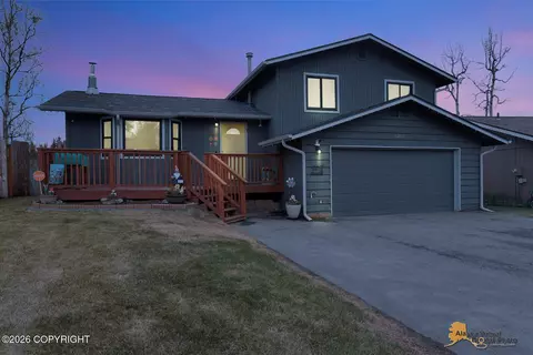 12518 Crested Butte Dr, Eagle River, AK 99577