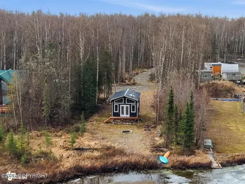 8721 W Skyview Dr, Wasilla, AK 99654