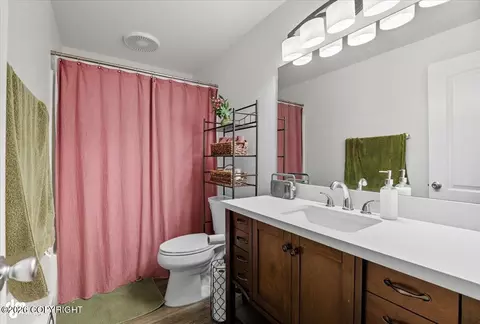 Bath - 3801 Runestad Cir, Anchorage, AK 99502 photo 2 of 2