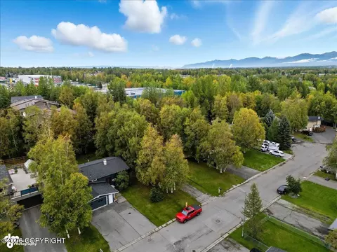 View/Area - 3801 Runestad Cir, Anchorage, AK 99502 photo 4 of 7
