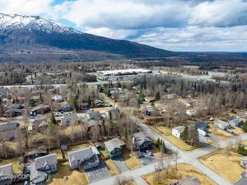 View/Area - 18840 3rd St, Eagle River, AK 99577 photo 11 of 20